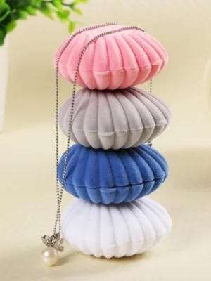 kf-S9022d86721314b17b2c579ae25b11dean-1pcs-6x5-5x3cm-Fashion-Jewelry-Packaging-Box-Pearl-Storage-Flocking-Shell-Pendant-Earrings-Ring-Necklace-Box